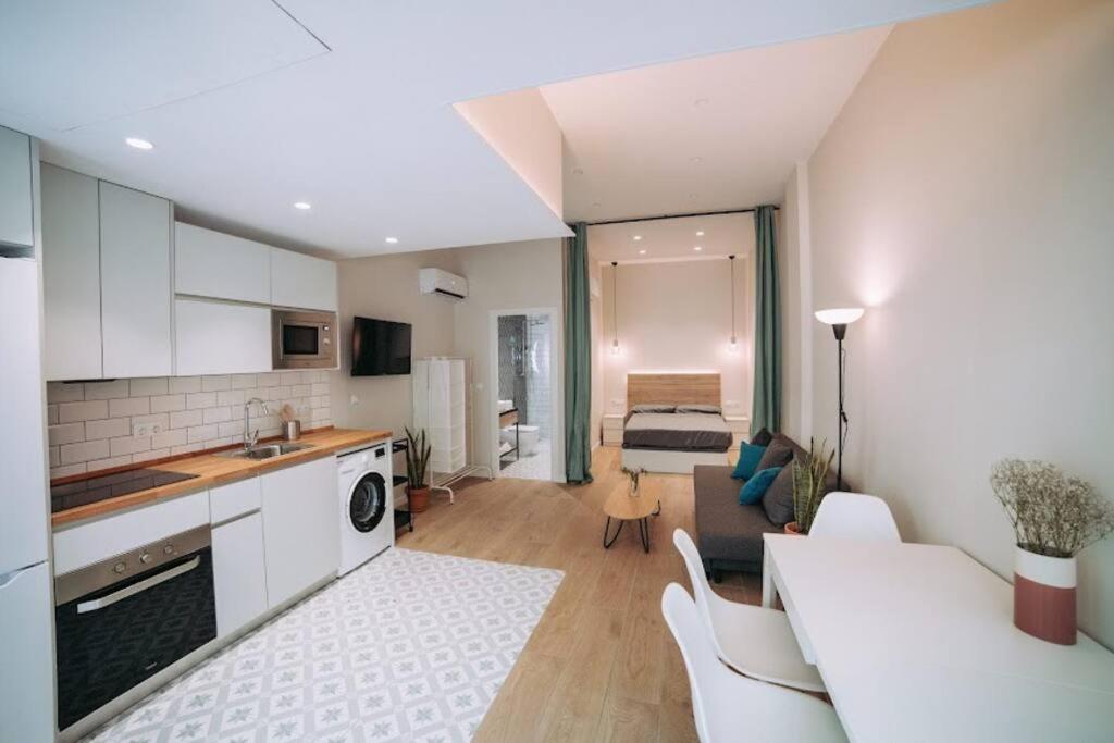 ולנסיה Estelles Apartment Close To Beach מראה חיצוני תמונה
